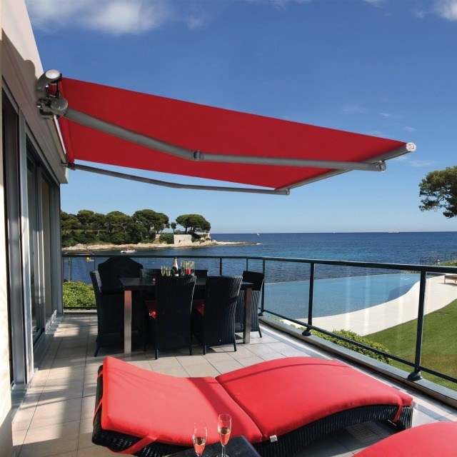aménagement-balcon-terrasse-auvent-retractable-couleur-range