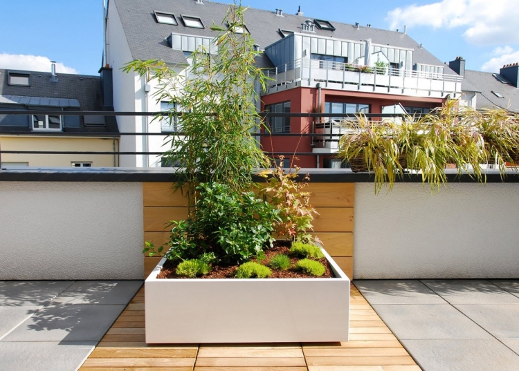 bac-a-fleurs-idee-terrasse-balcon-deco