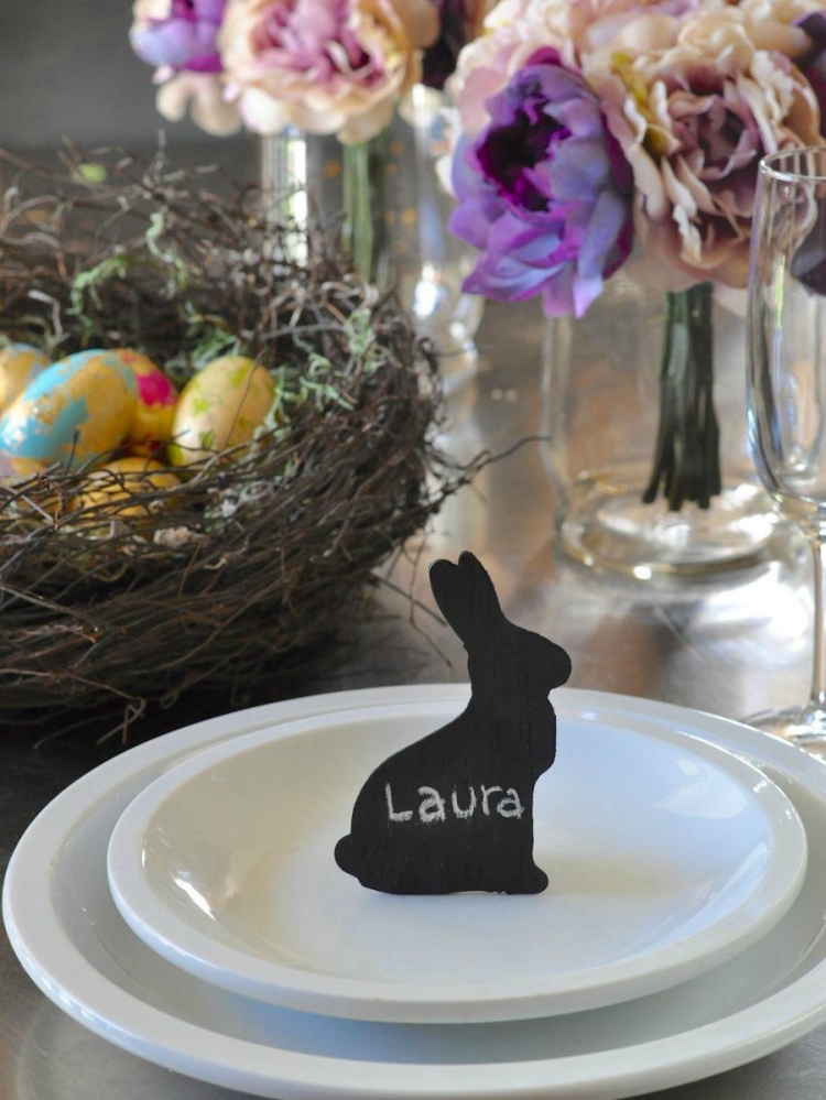 bricolage-Paques-carton-table-lapin-noir bricolage pour Pâques