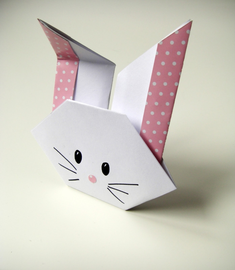 bricolage-Paques-lapin-blanc-rose-carton bricolage Pâques