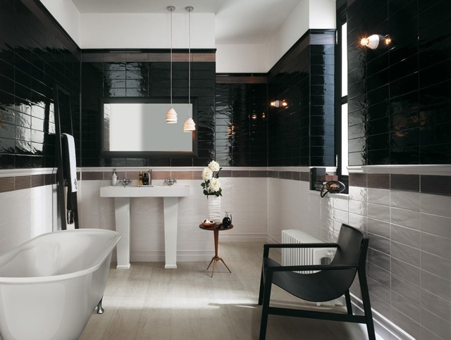carrelage-salle-bain-noir-blanc-finition-brillante carrelage de salle de bains