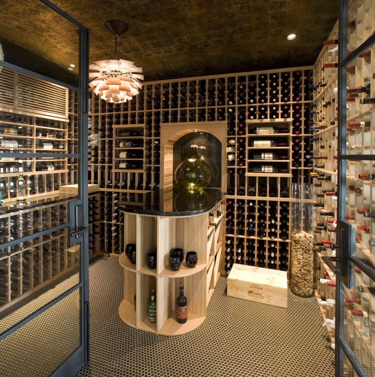 cave-vins-bar-bois-marbre-casiers-bouteilles cave à vins