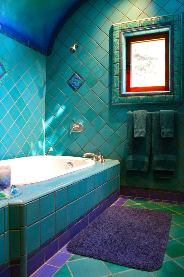 couleur-salle-bain-bleu-indigo-tapis-bleu couleur salle de bain