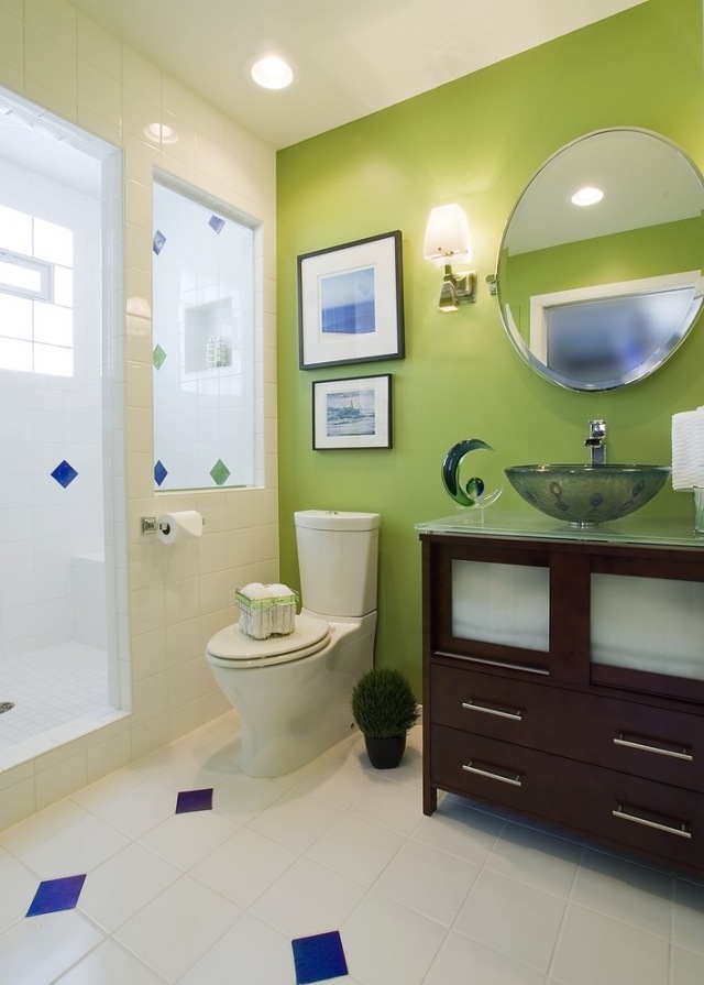 couleur-salle-bain-vert-anis-accents-bleus couleur salle de bain