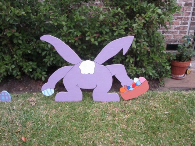 décoration de Pâques découper-lapins-carton-colorer