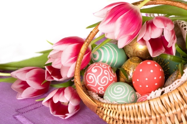 décoration-de-Pâques-cadeau-tulipe-oeufs-decoratifs