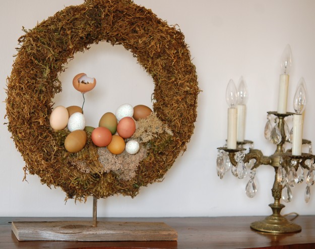 décoration-de-Pâques-theme-rustique-couronne-oeufs-coques