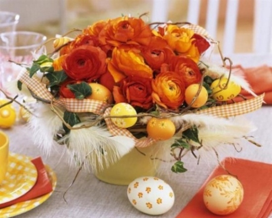 decoration-Paques-arrangement-floral-oeufs
