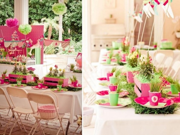decoration-exterieur-paques-table-vaisselle-rose-vert-gazon-décoratif