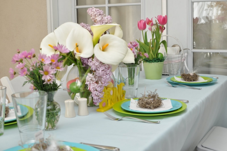 decoration-table-Paques-tulipes-lilas décoration de table