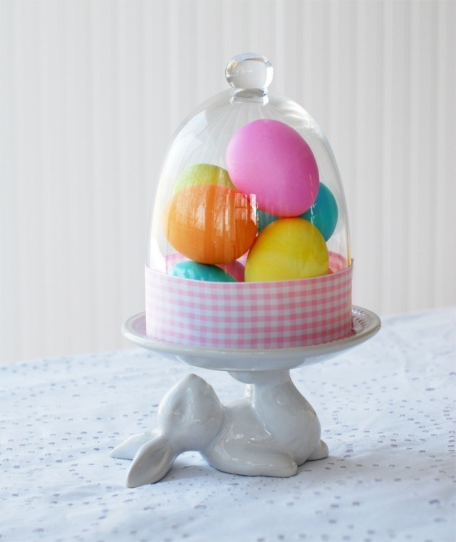 déco-de-table-paques-panier-porcelaine