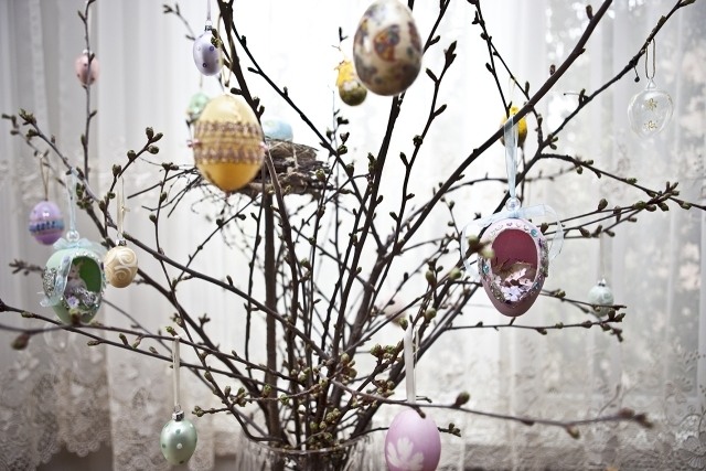 décoration de la maison arbre-Pâques-œufs-décorés