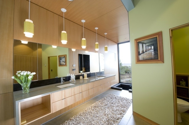 idées-déco-salle-bains-accents-bois-beau-luminaire-revetement-mural