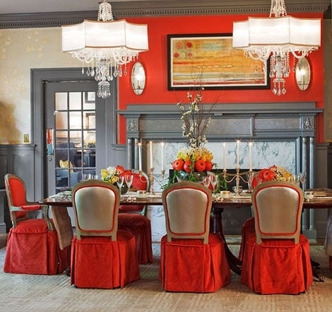 meubles-salle-à-manger-chaises-rouge-mur-rouge