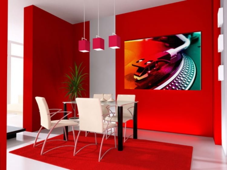 meubles-salle-à-manger-couleur-rouge-lampes-plafond-tapis-mur