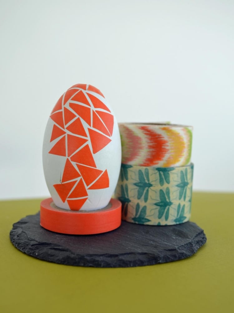 oeufs-Pâques-scotch-couleurs-motifs-géometriques œufs de Pâques