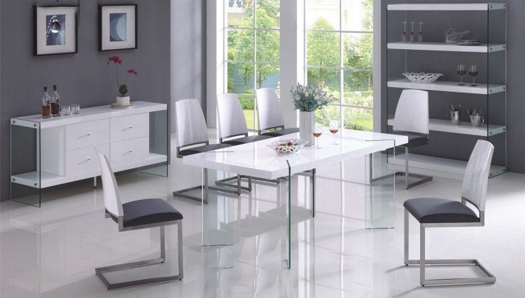 salle-manger-design-chaises-table-blanche salle à manger design