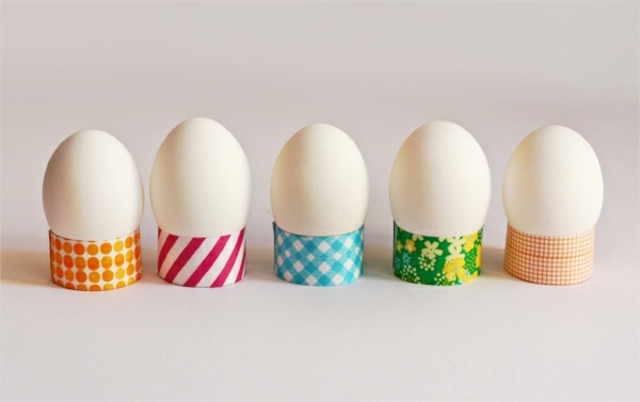 œufs de Pâques  porte-oeufs-multicolore-DIY-papier