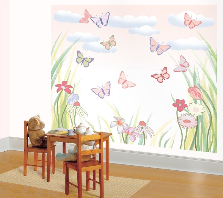 aménagement chambre enfant  coin-jeu-papillons-deco-murale