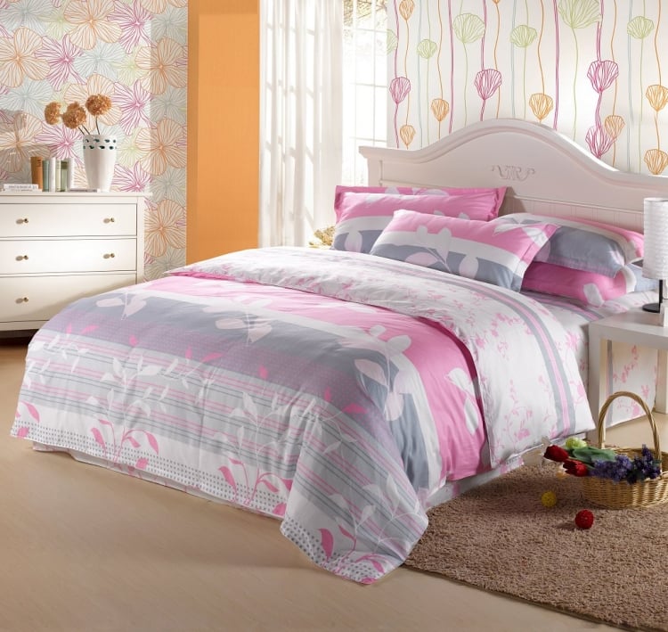 aménagement chambre enfant  linge-de-lit-motif-floral