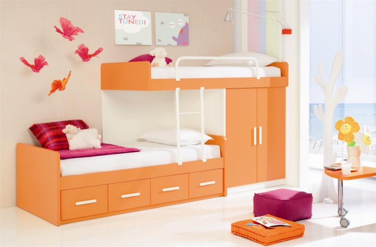 aménagement chambre enfant  meubles-couleur-orange
