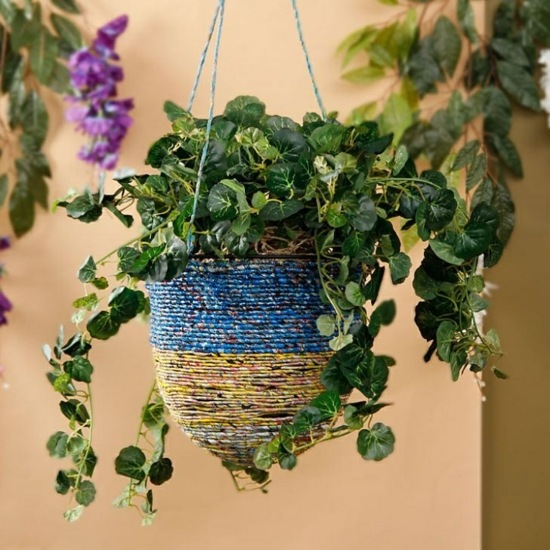 brico-jardin-pot-fleurs-tressé-lierre