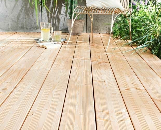Caillebotis bois pour le sol de votre balcon et terrasse
