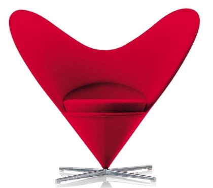 chaise-design-coeur-couleur-rouge