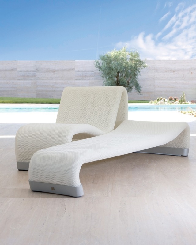 chaise-longue-jardin-blanche-design-élégant-Sifas-Sakura
