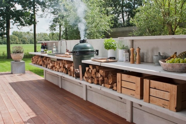 cuisine-extérieure-evier-bois-sous-lavabo