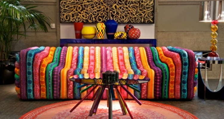 grand-canapé-multicolore-Versace-Bubble-Sofa