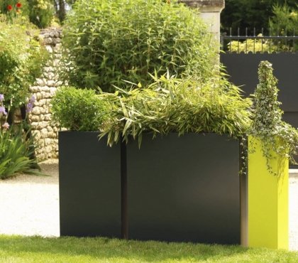 jardiniere-design-jardin-design-élégant-gris-jaune