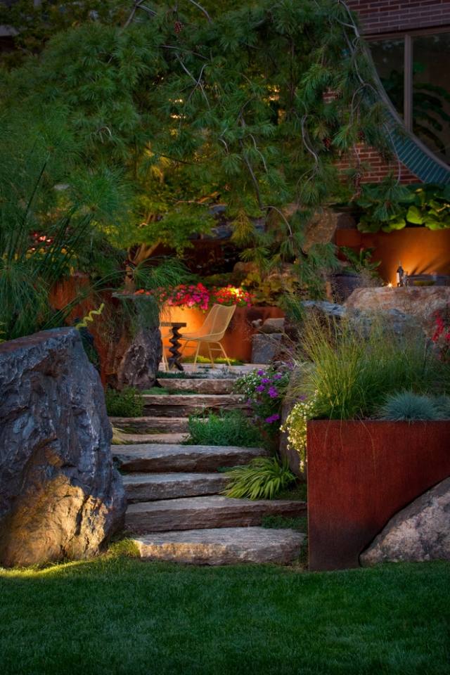 luminaire-exterieur-escalier-effets-speciaux-jardin