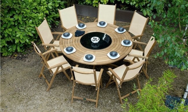 meubles-de-jardin-bois-coin-repas-table-ronde-chaises
