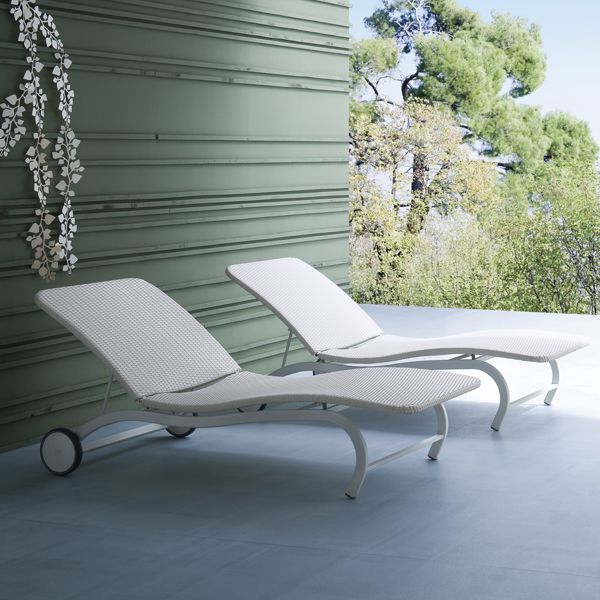 meubles-de-jardin-terrasse-chaises-longues-tout-confort