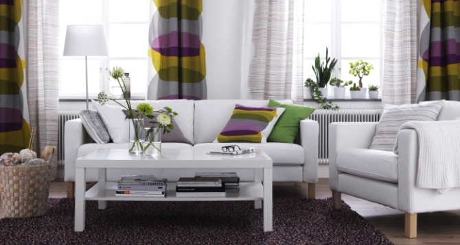 meubles-sejour-blanc-table-tapis-rideaux meubles séjour