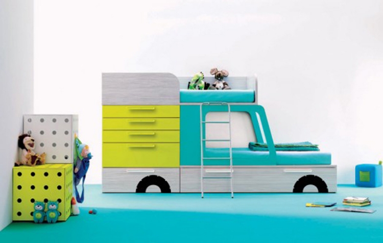 mobilier-chambre-enfant-lit-creatif-forme-voiture