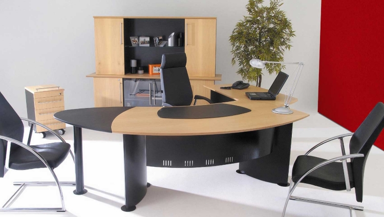 mobilier design ergonomique-bureau-chaises