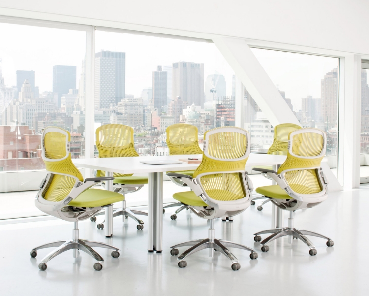 mobilier design ergonomique-table-rectangulaire-chaises-jaunes