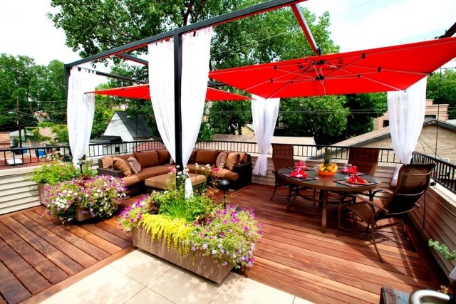 parasol-terrasse-rouge-suspendu parasol de balcon