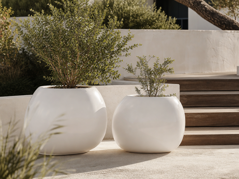 pots-fleurs-design-extérieur-Cone-Naoto-Fukasawa-Serralunga