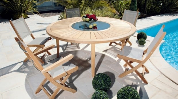 table de balcon bois-ronde-terrasse-piscine