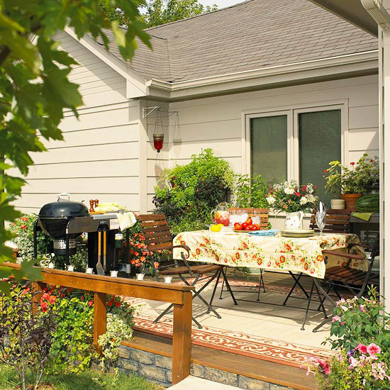 terrasse-en-bois-coin-repas