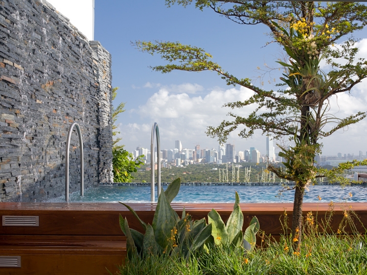 terrasse sur toit plat piscine-parement-pierre-olivier
