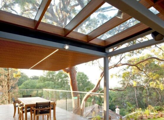 toiture transparente pour terrasse bois-spots-orientables