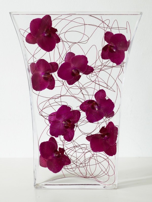 tout-sur-orchidées-vase-décoré-fleurs-orchidées-pourpres