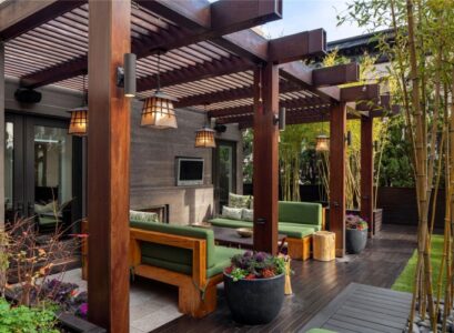 amenagement-terrasse-choisir-materiau-pergola-bois