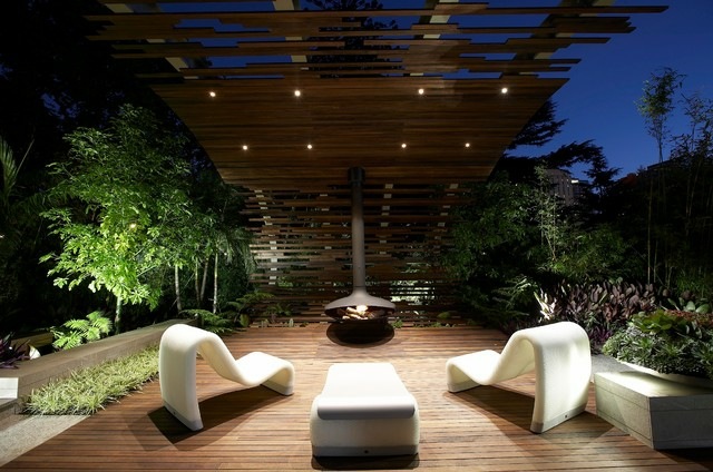 amenagement-terrasse-exterieur-bois-fauteuils-tout-confort-beau-eclairage-led