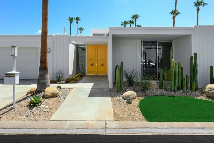 aménagement-jardin-cactus-maison-luxe-blanche-Californie