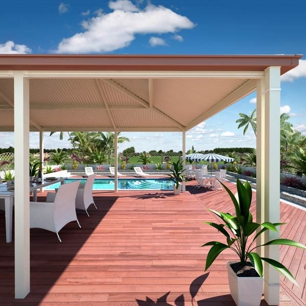 aménagement terrasse choisir-materiau-bois-piscine-parasol